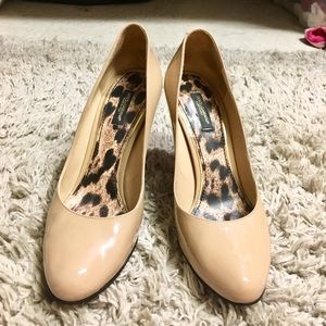 Patent leather D&G heels